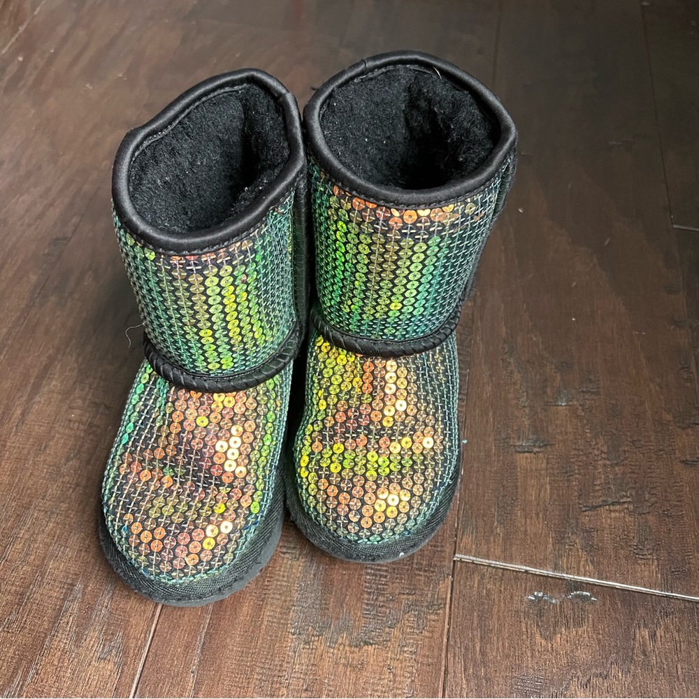 Ugg Sequins boots